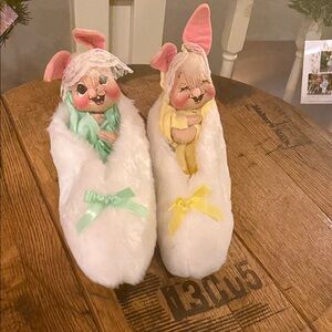 Adorable Vintage Bunny Slippers by Annalee 1992